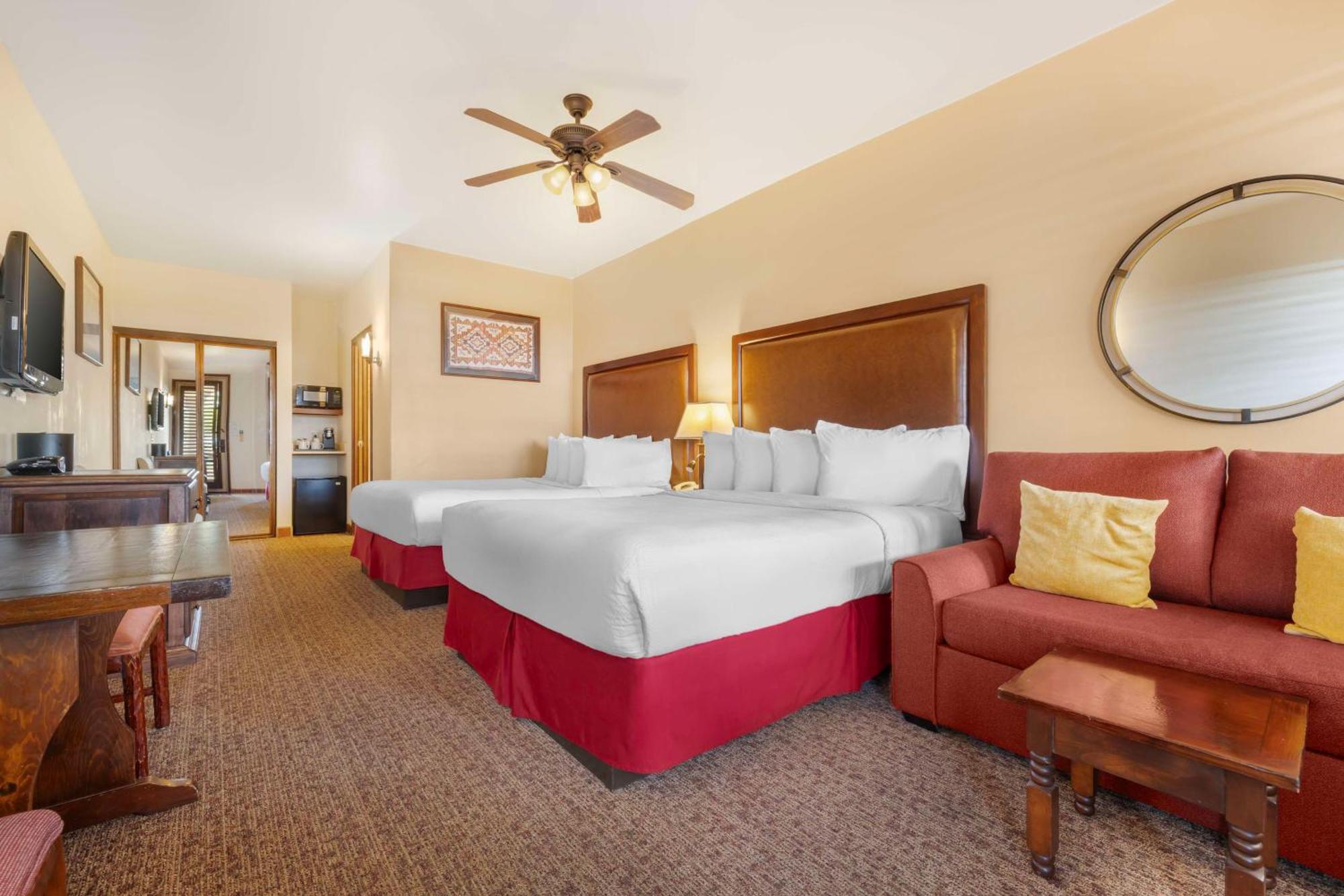 Hotel Western Hacienda Old Town 3*